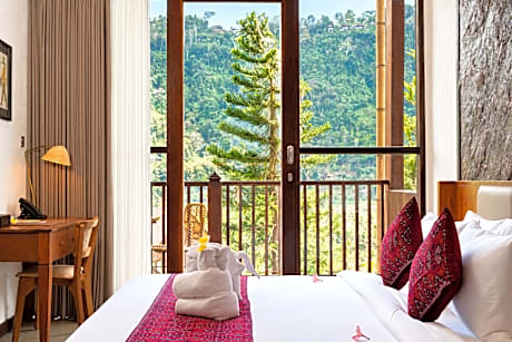 Endek Room