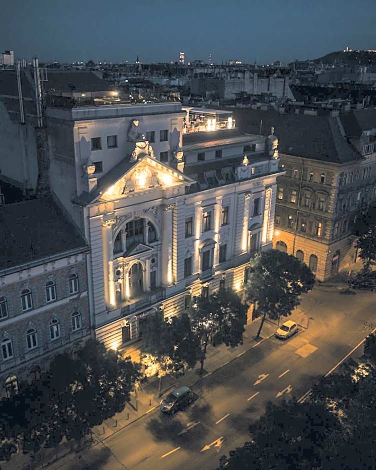 Mystery Hotel Budapest