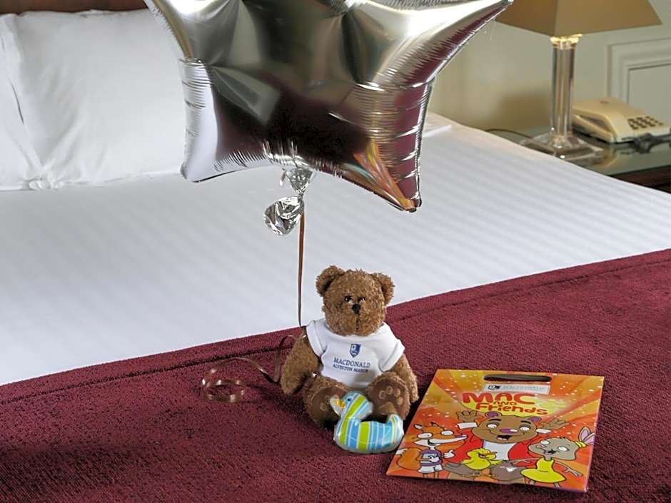 Macdonald Alveston Manor Hotel