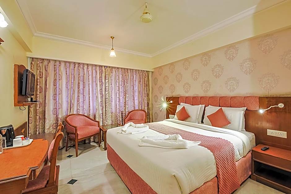 Hotel Maurya Residency