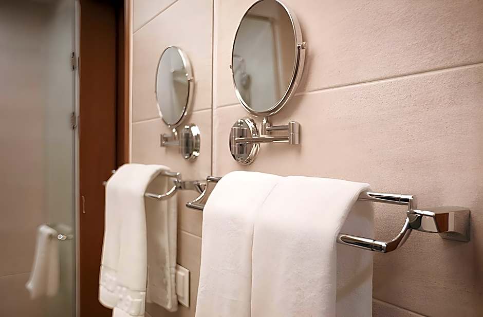 Osong H Hotel Sejong City