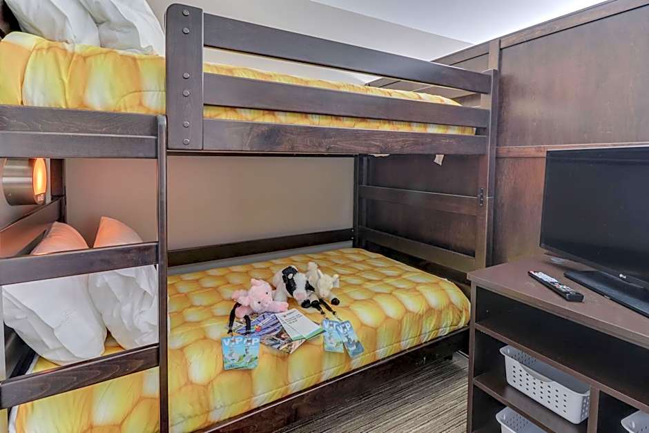 Holiday Inn Express & Suites Union City By IHG