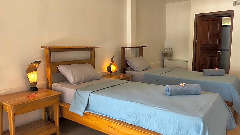Castaway Surf Retreat