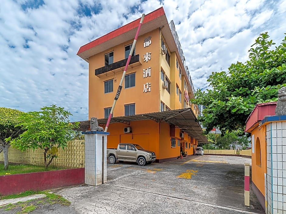 OYO 89864 Hotel Holiday Park
