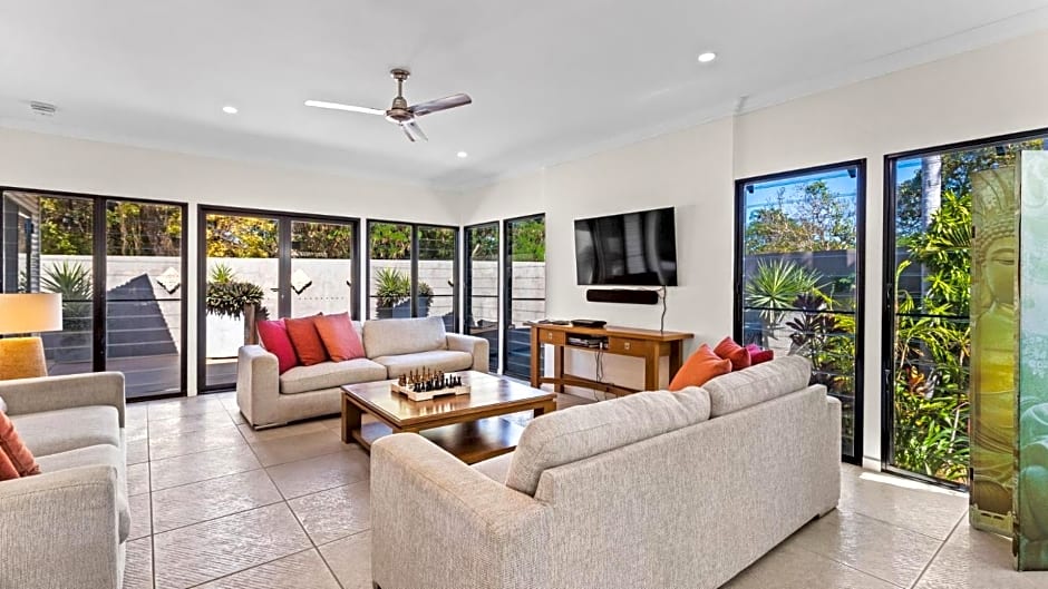 The Pearle of Cable Beach