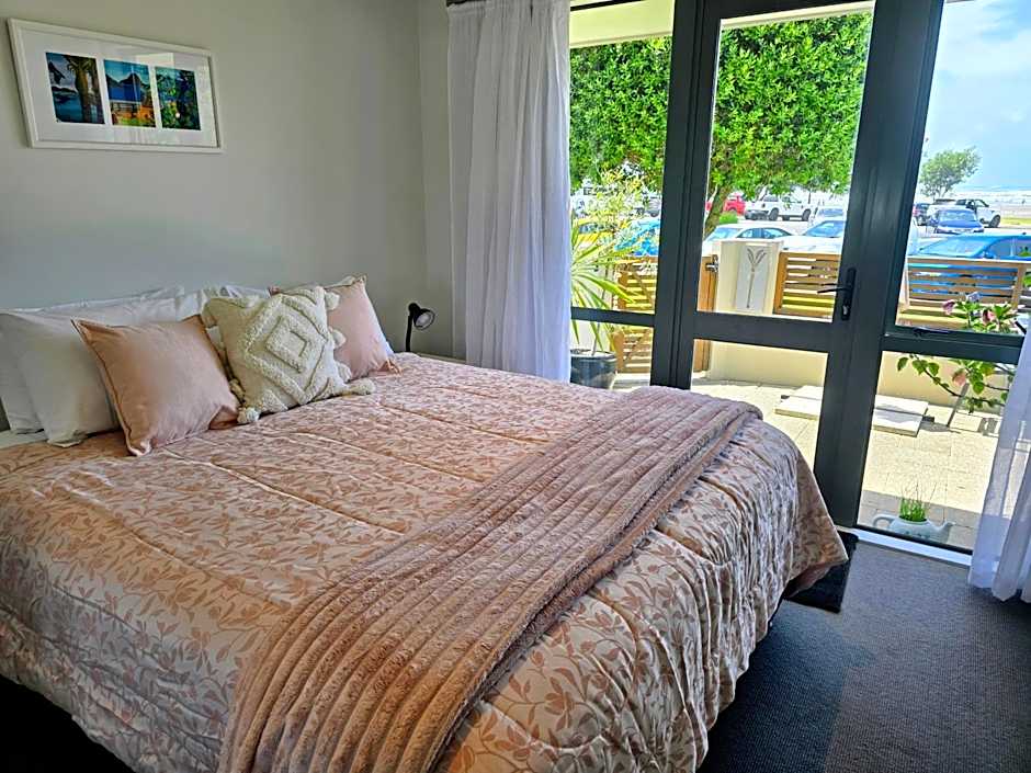 Beachpoint Apartments