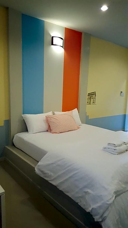 Jantima Place at Amphawa