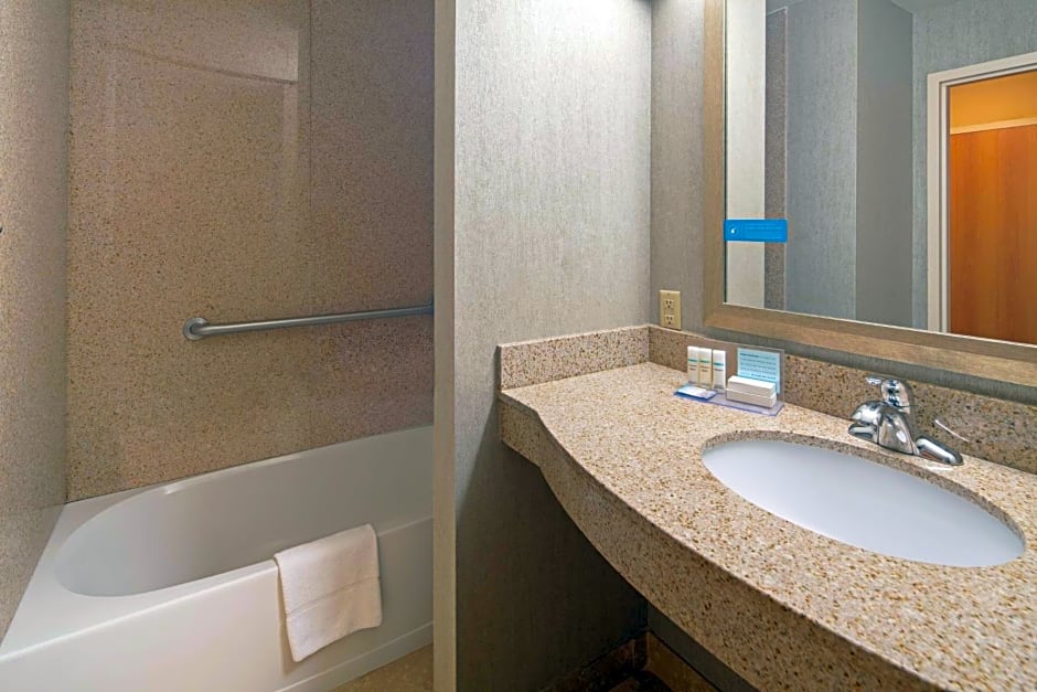 Hampton Inn By Hilton & Suites Bremerton, Wa