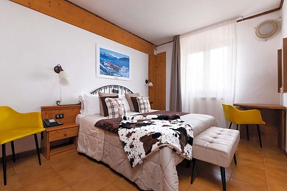 Hotel Iris