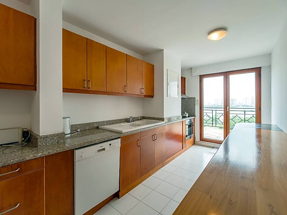 Saigon Domaine Luxury Residences