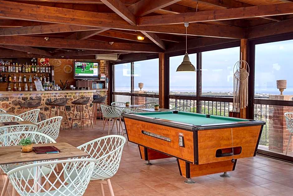 Driades Luxury Apartments by Estia