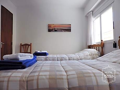 HOSTAL MONREAL