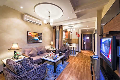 Large Two-Bedroom Suite