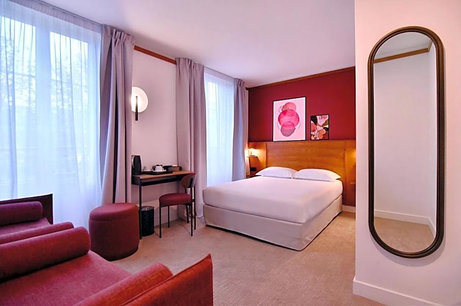 Agate Hotel