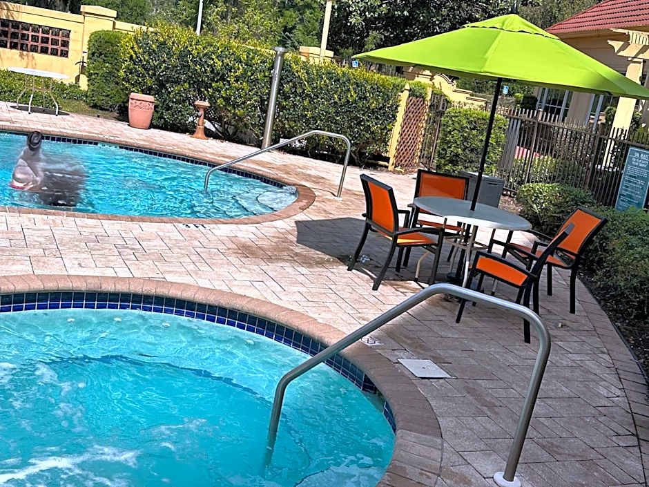 La Quinta Inn & Suites by Wyndham Ocala
