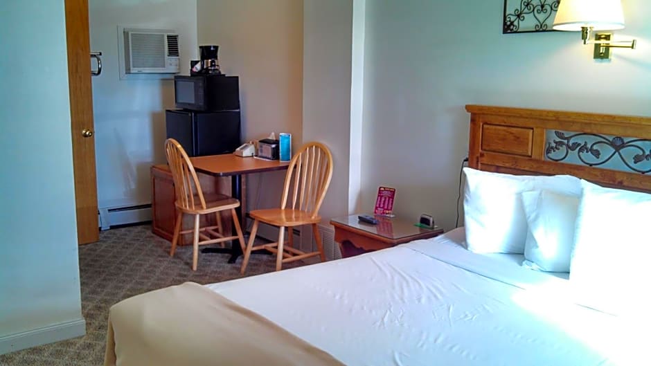 Sunset Lodge Escanaba