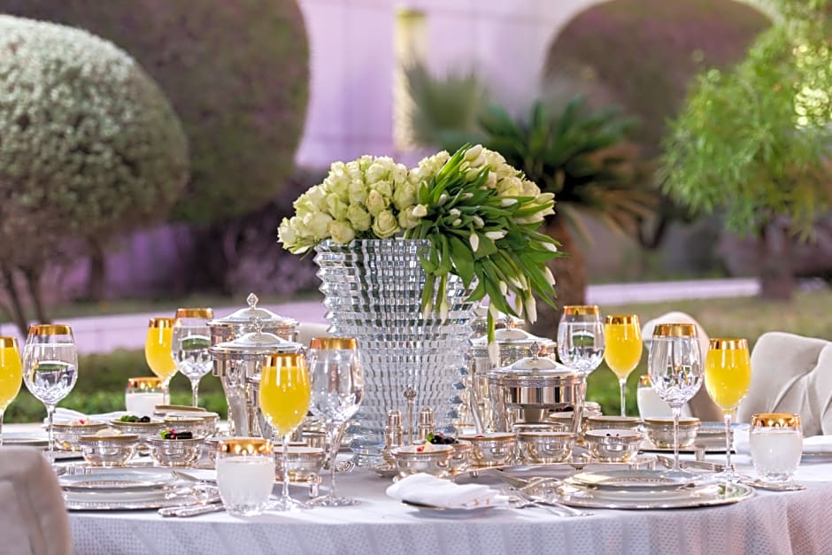 Four Seasons Hotel Riyadh at Kingdom Centre