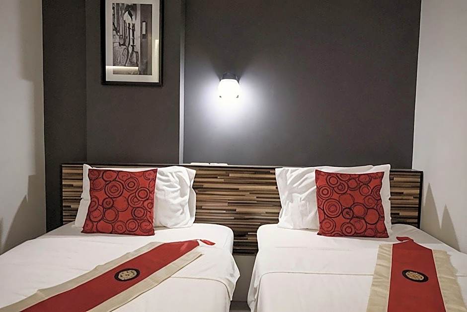 48 Metro Hotel
