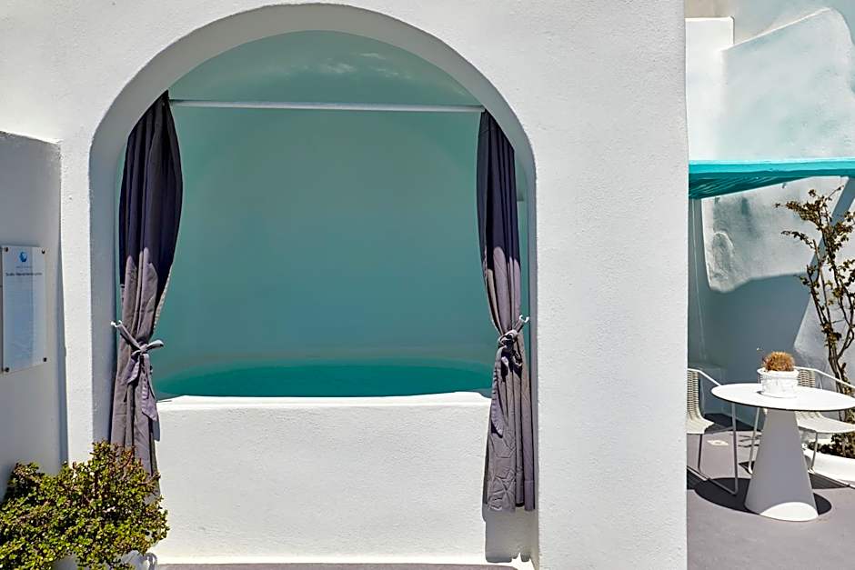 Dreams Luxury Suites