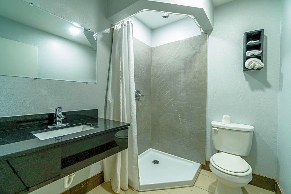 Xpress Inn & Extended Stays