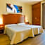 Hotel Monarque El Rodeo