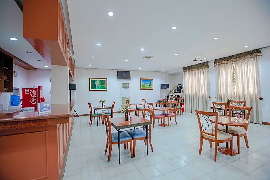 Capital O 740 Bliss Hotel Dau