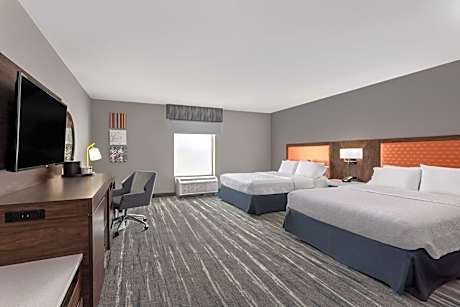 Queen Room with Two Queen Beds - Mobility/Hearing Accessible with Roll-In Shower
