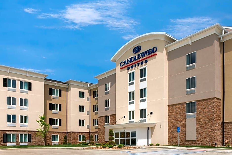 Candlewood Suites Columbia Hwy 63 & I-70