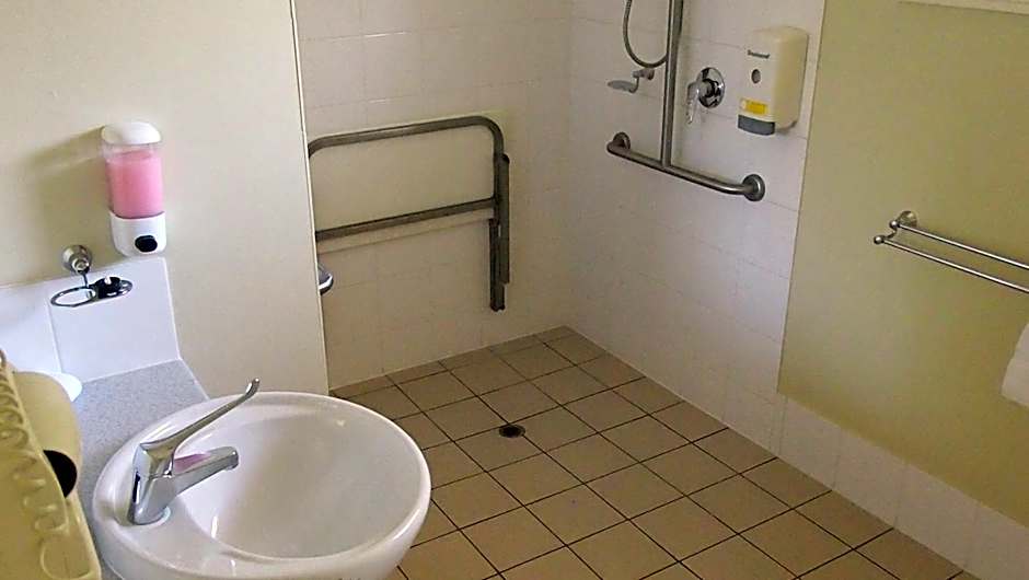 Country Roads Motor Inn Gayndah