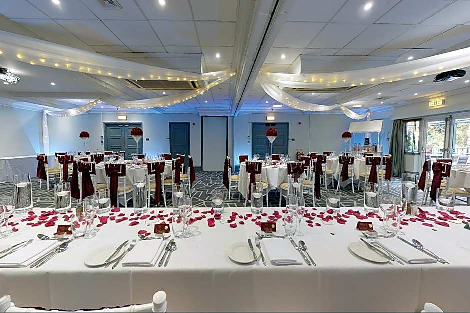 Village Hotel Manchester Cheadle