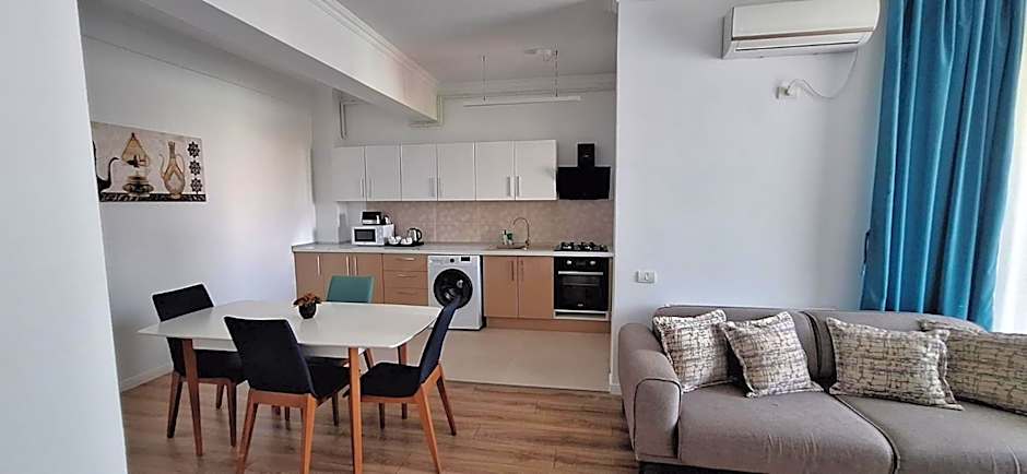 Solid Magic Apart Hotel