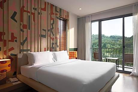 King Room with Mountain View