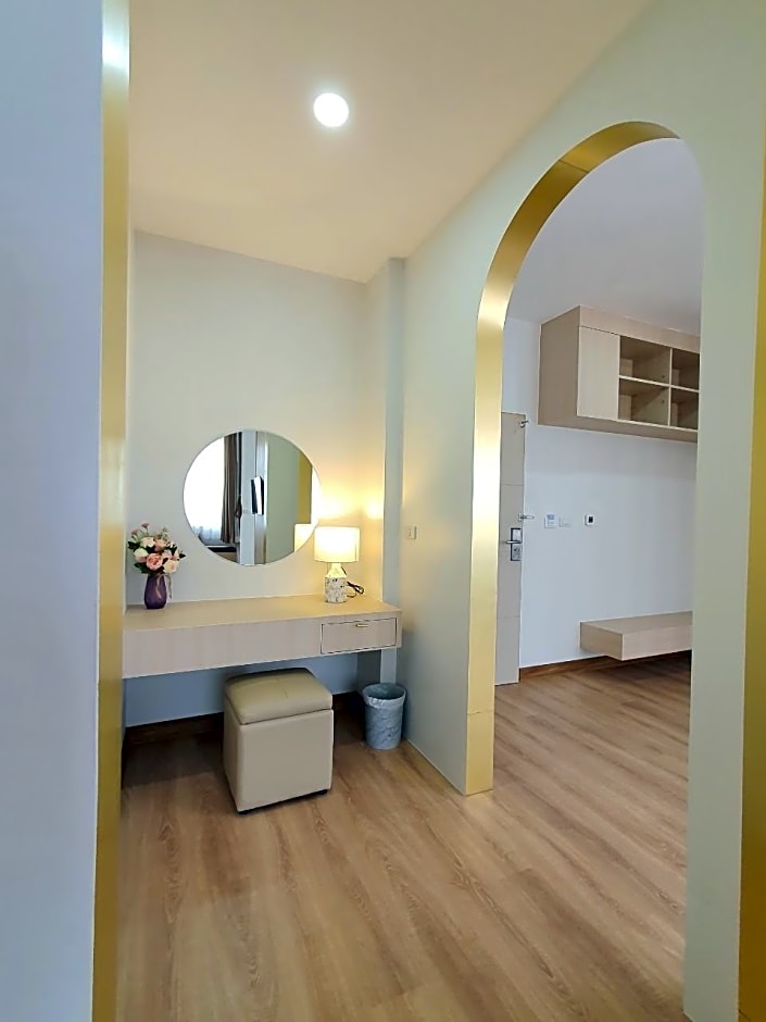 Lueangchan Orchid Hotel