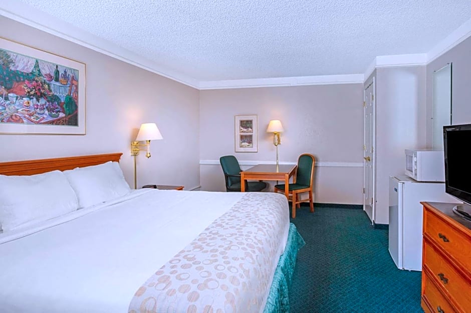 La Quinta Inn & Suites by Wyndham Reno