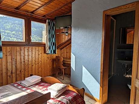 Quadruple Room with Balcony