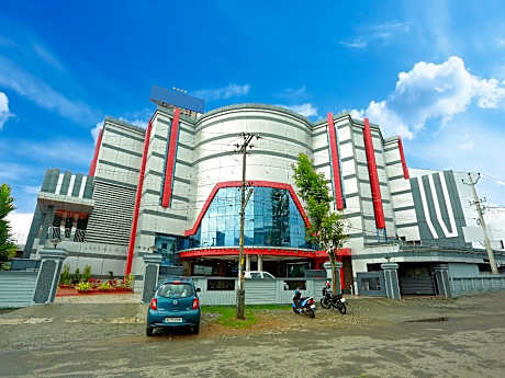 Super Capital O Kovilakam Residency