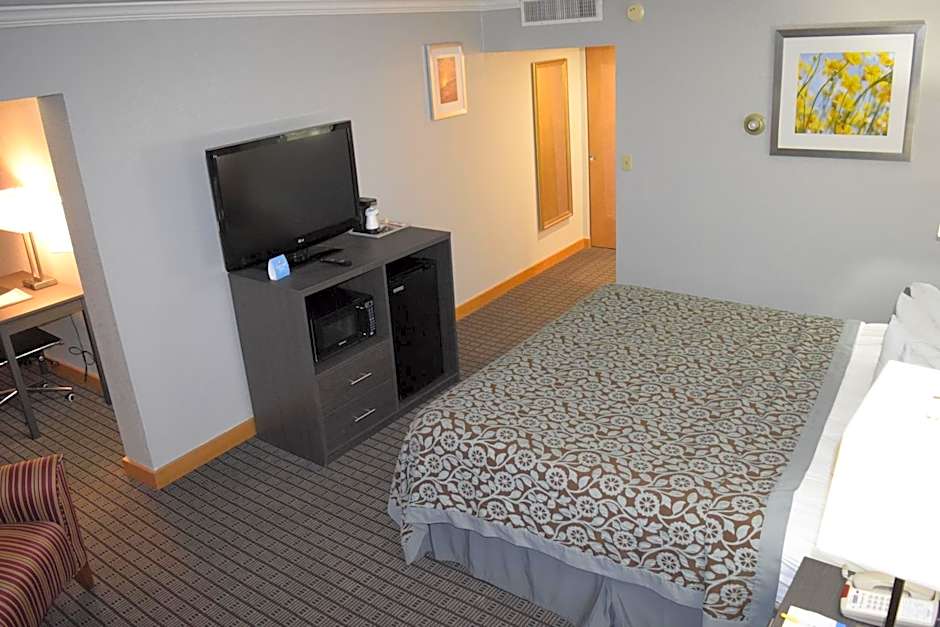 Days Inn by Wyndham Rock Falls