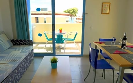 COSTA VERDE FROM 1 TO 4 PEOPLE