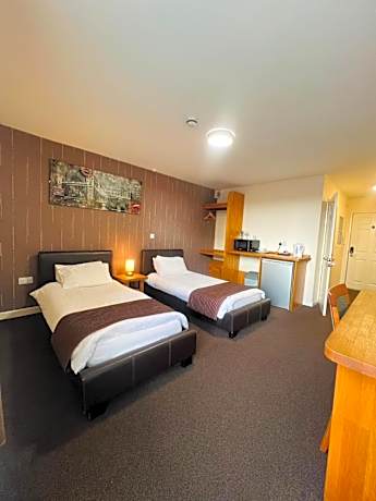 Large Twin Room