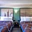 Super 8 by Wyndham Toronto East ON