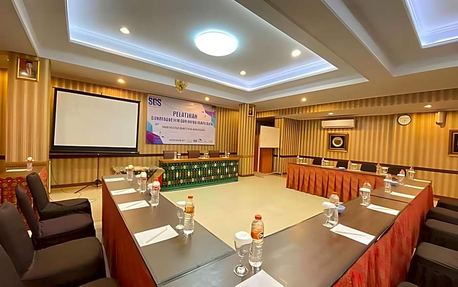 The Amrani Syariah Hotel