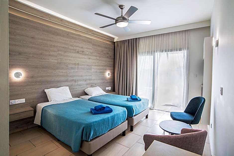 Aphrodite Beach Hotel