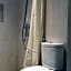 Gelatik B&B - Hostel