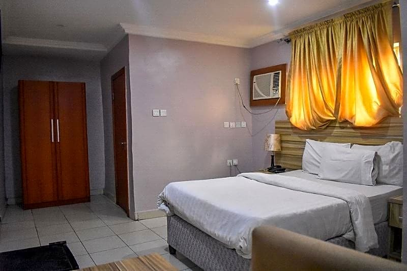 Dublina Suites