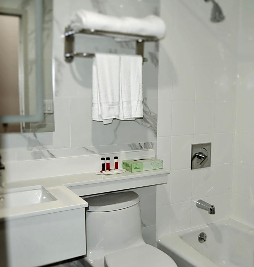 Voyage Hotel