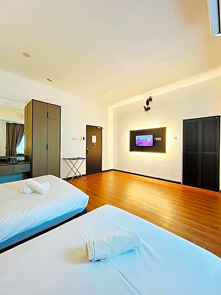 Lestari Inn Boutique Residence - Private Parking