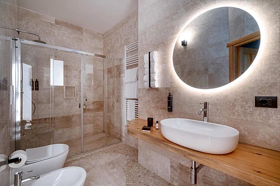 Paghe Eco Luxury Experience