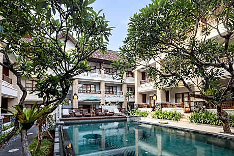 Fourteen Roses Beach Hotel