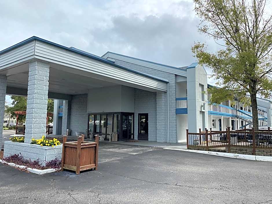 Baymont by Wyndham Wilmington