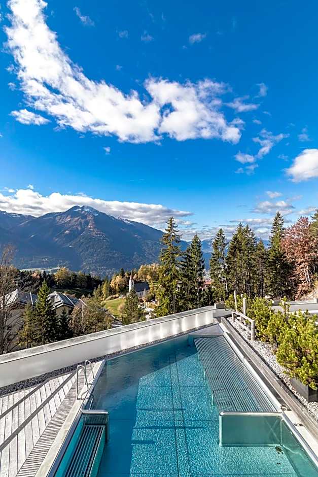 NIDUM - Casual Luxury Hotel